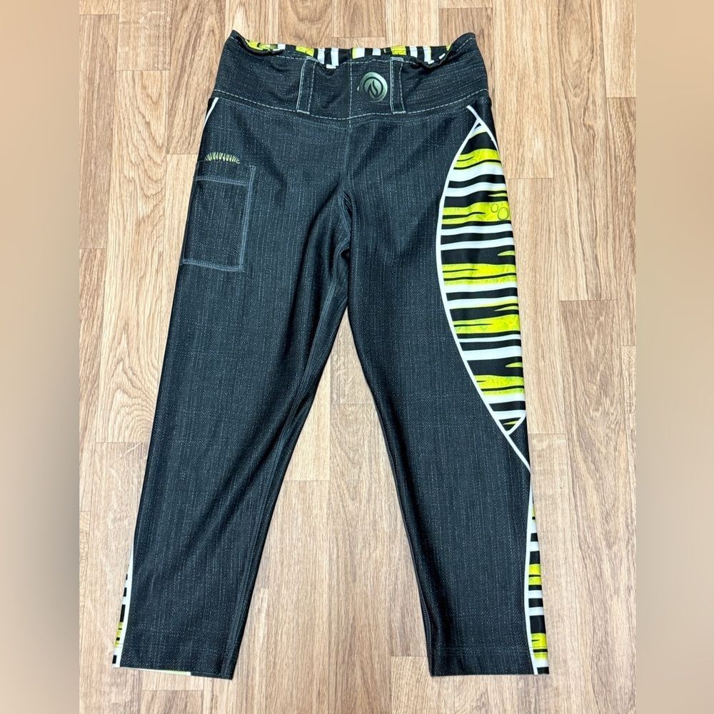 INKnBURN‎ Chenille Capri Leggings